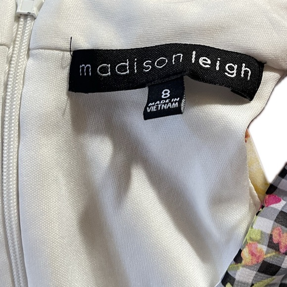 MADISON LEIGH Dress - Picture 3 of 6